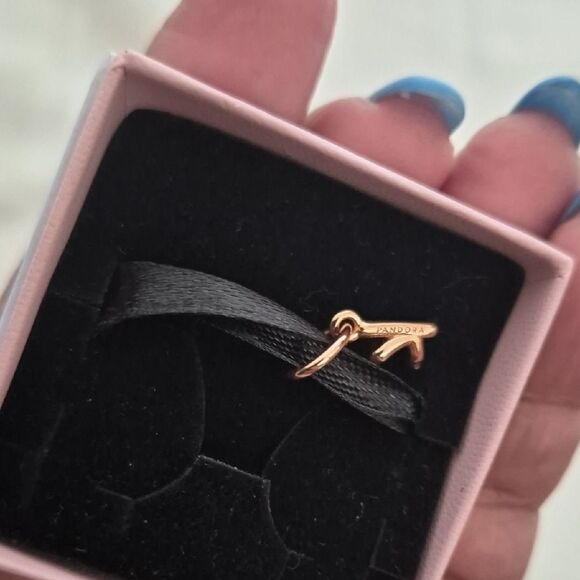 Pandora Rose Gold 'K' Letter Charm - Picture 15 of 16